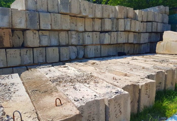 Склад ФБС в Минском районе Б/у фундаментные блоки ФБС стеновые недорогие. Минск, Беларусь