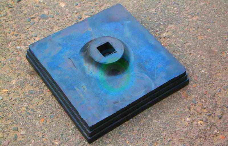 Фото подставки 350х350 Подставка под солдатик резиновая 350х350мм фото