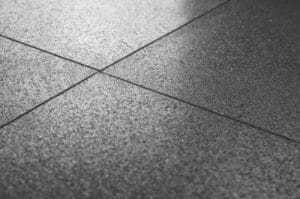 Поверхность из резиновой плитки